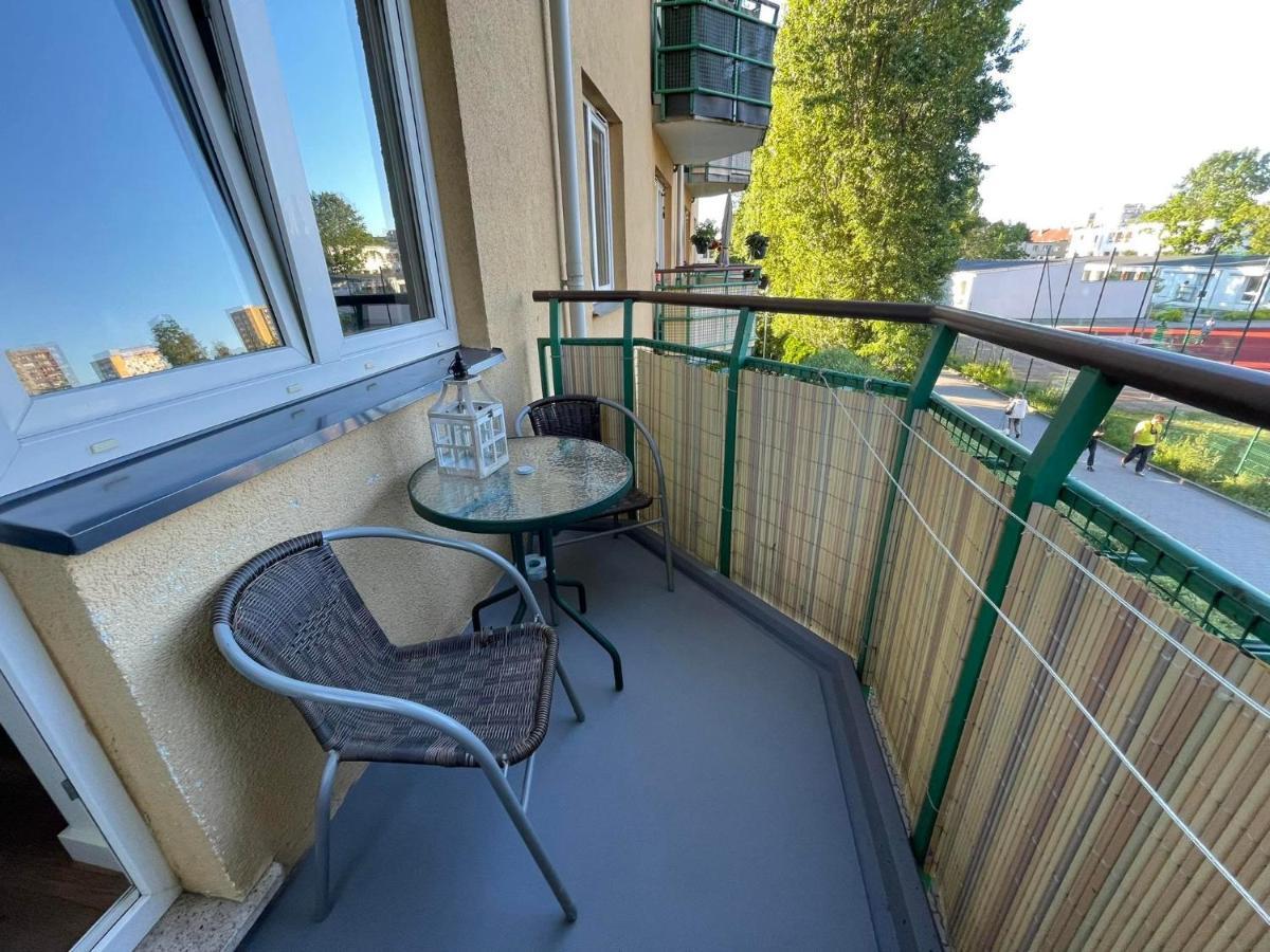 Ferienwohnung Apartament Kotwica Z Prywatnym Miejscem W Hali Garazowej Swinemünde Exterior foto
