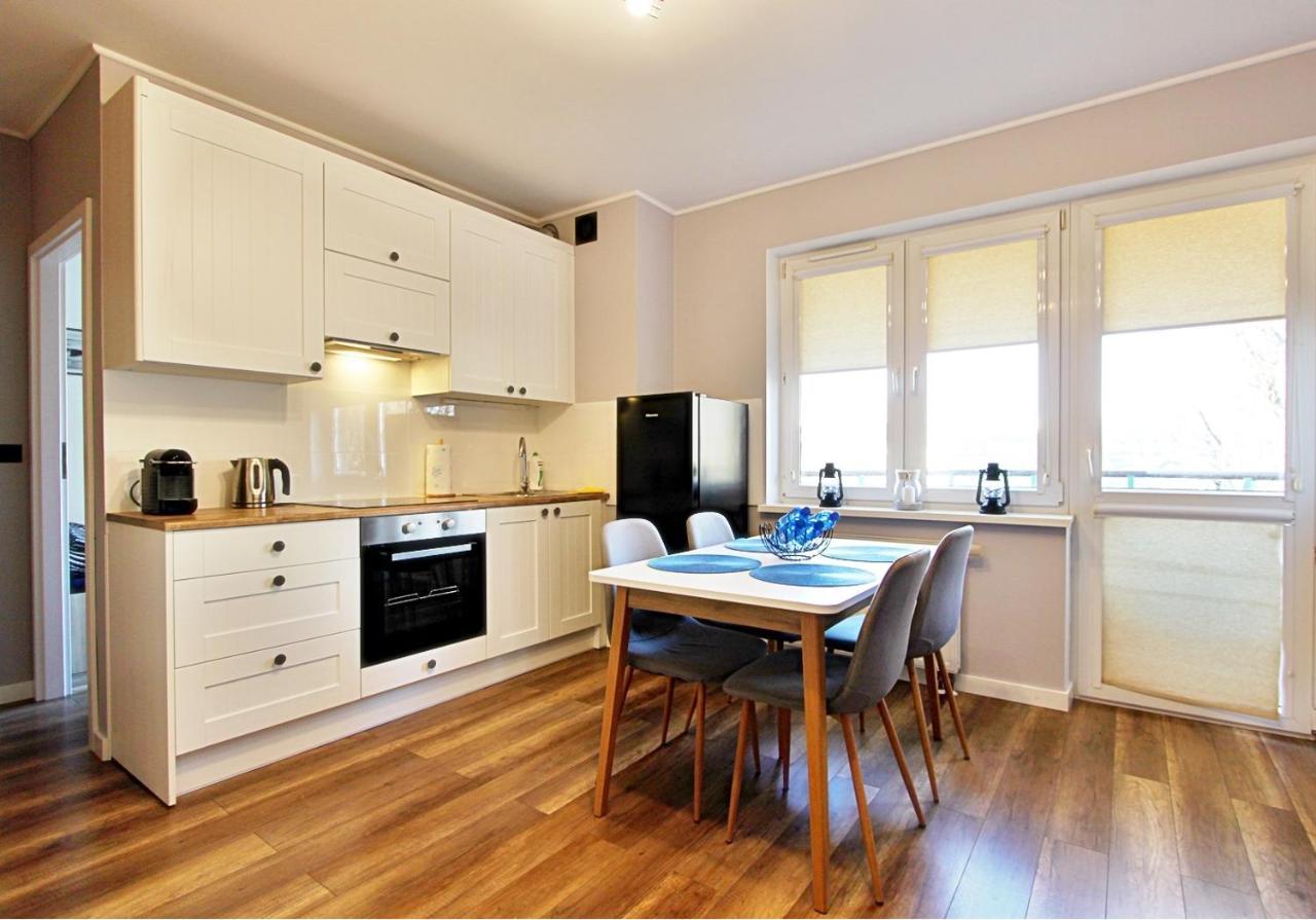 Ferienwohnung Apartament Kotwica Z Prywatnym Miejscem W Hali Garazowej Swinemünde Exterior foto